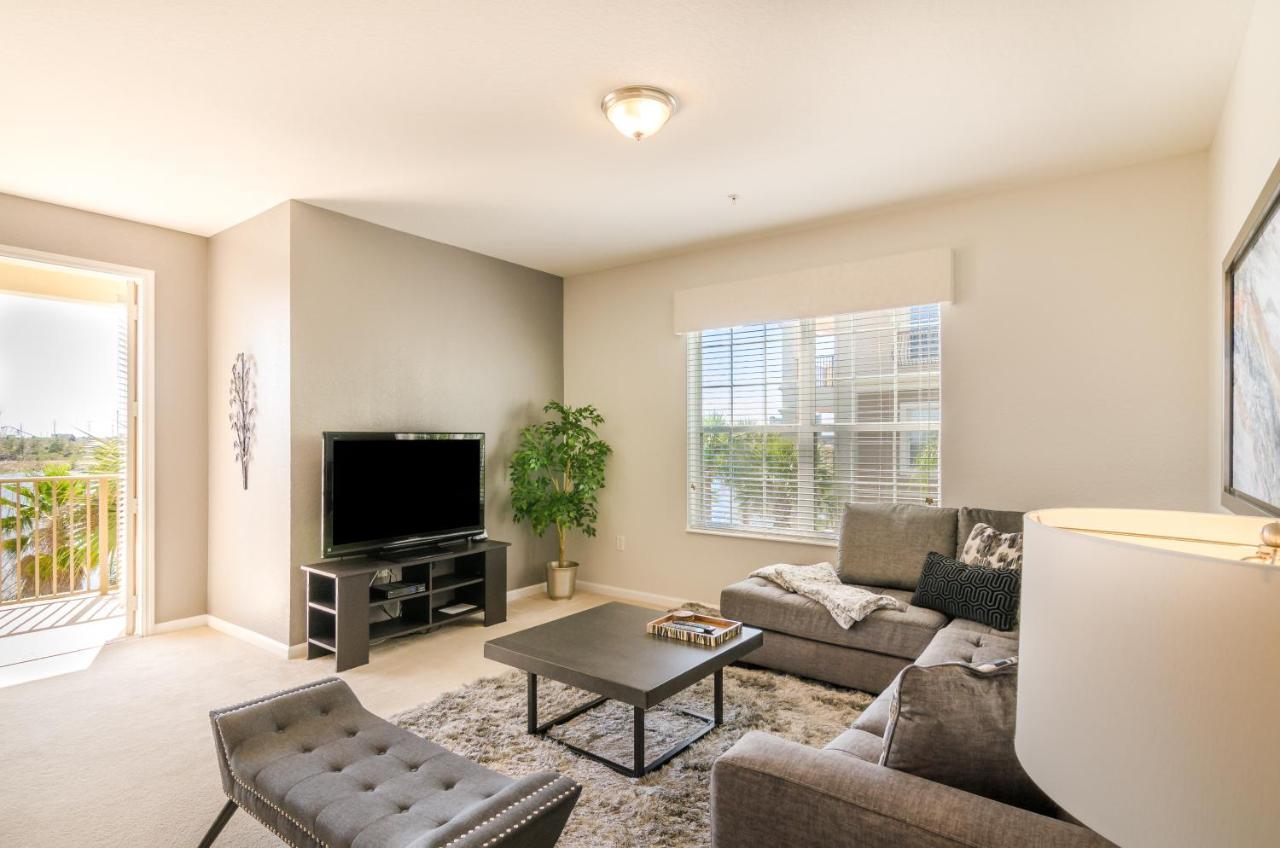 Orlando Escape 3*
