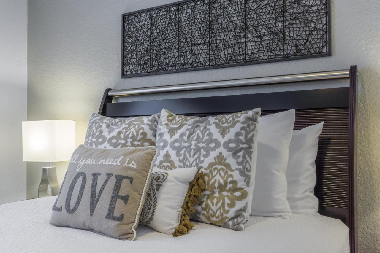 Orlando Escape 3*